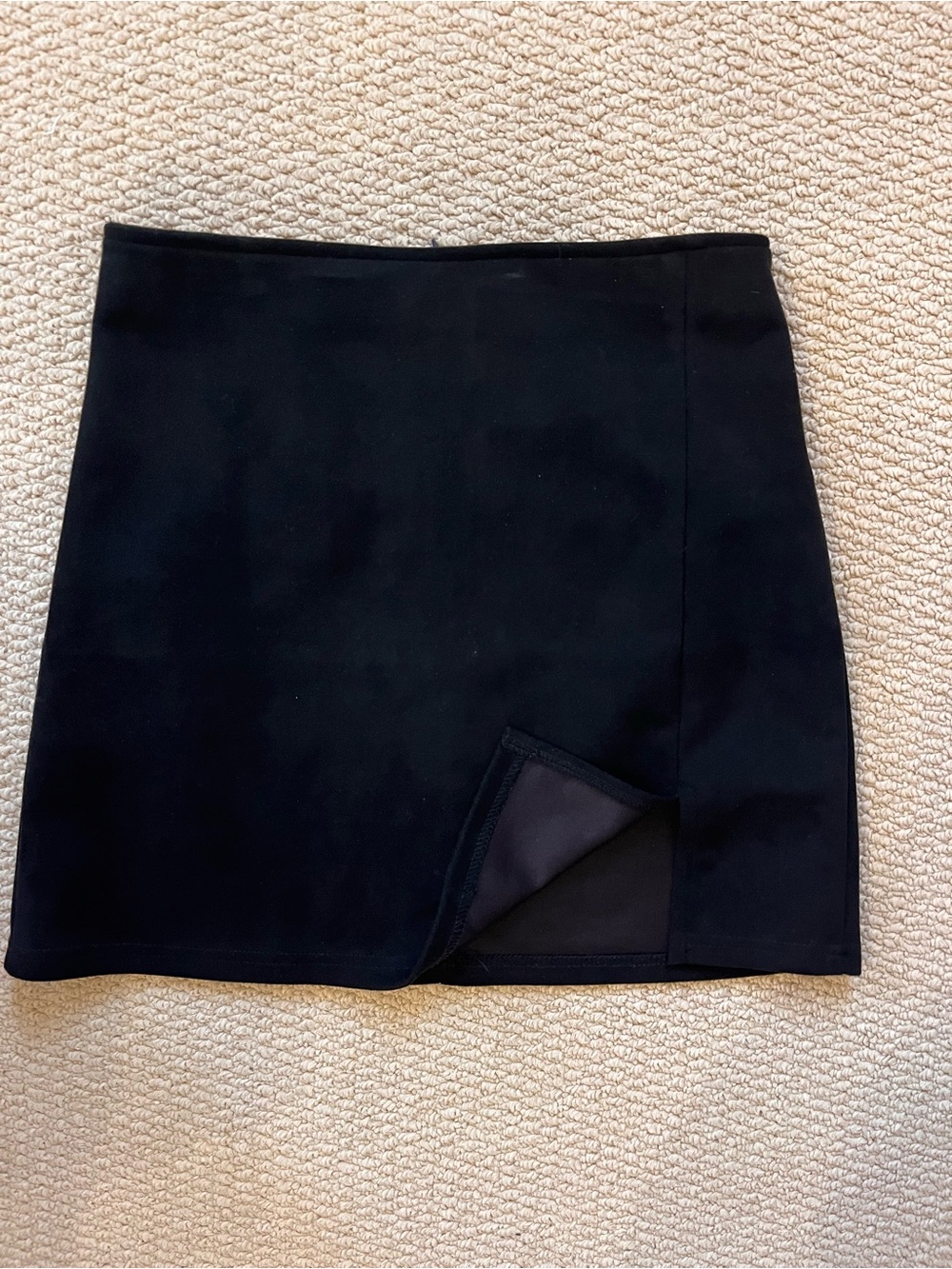 SHEIN Black Mini Skirt with Front Slit